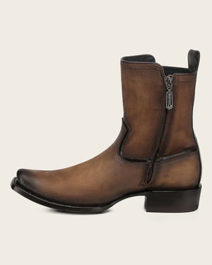 Cuadra Men's Bovine Leather Narrow Square Toe Zipper Boot, Honey