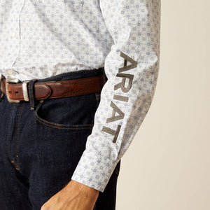Ariat Men's Team Logo Kody Classic Fit Long Sleeve Shirt, Light Blue