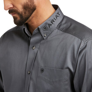 Ariat Men's Team Logo Twill Classic Fit Long Sleeve Shirt, Quiet Shade
