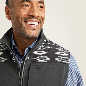 Ariat Men's Vernon 2.0 Chimayo Softshell Vest, Charcoal