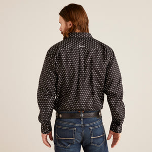 Ariat Men's Slade Classic Fit Long Sleeve Shirt, Black