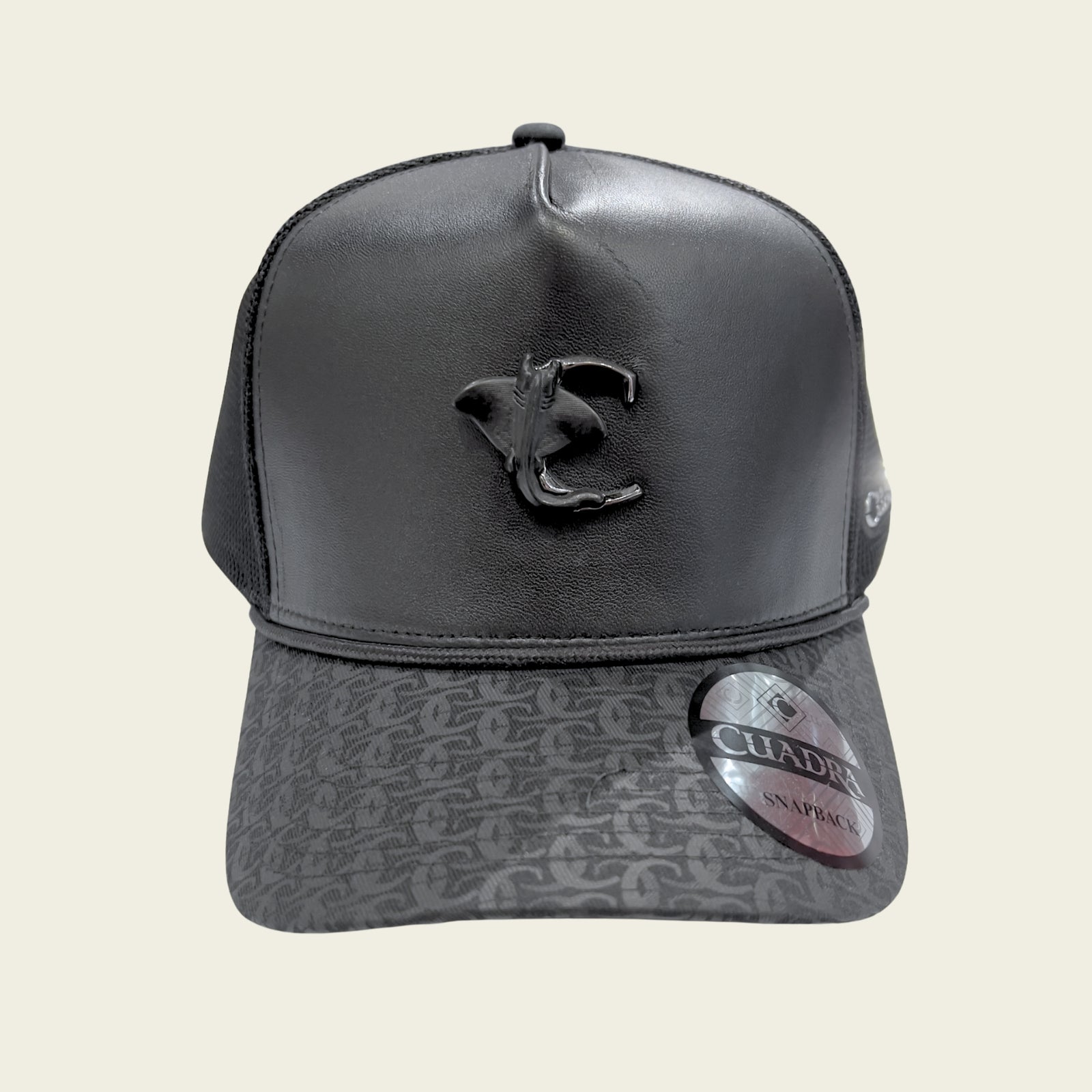 Cuadra Unisex Stingray Emblem Bovine Leather Cap, Black